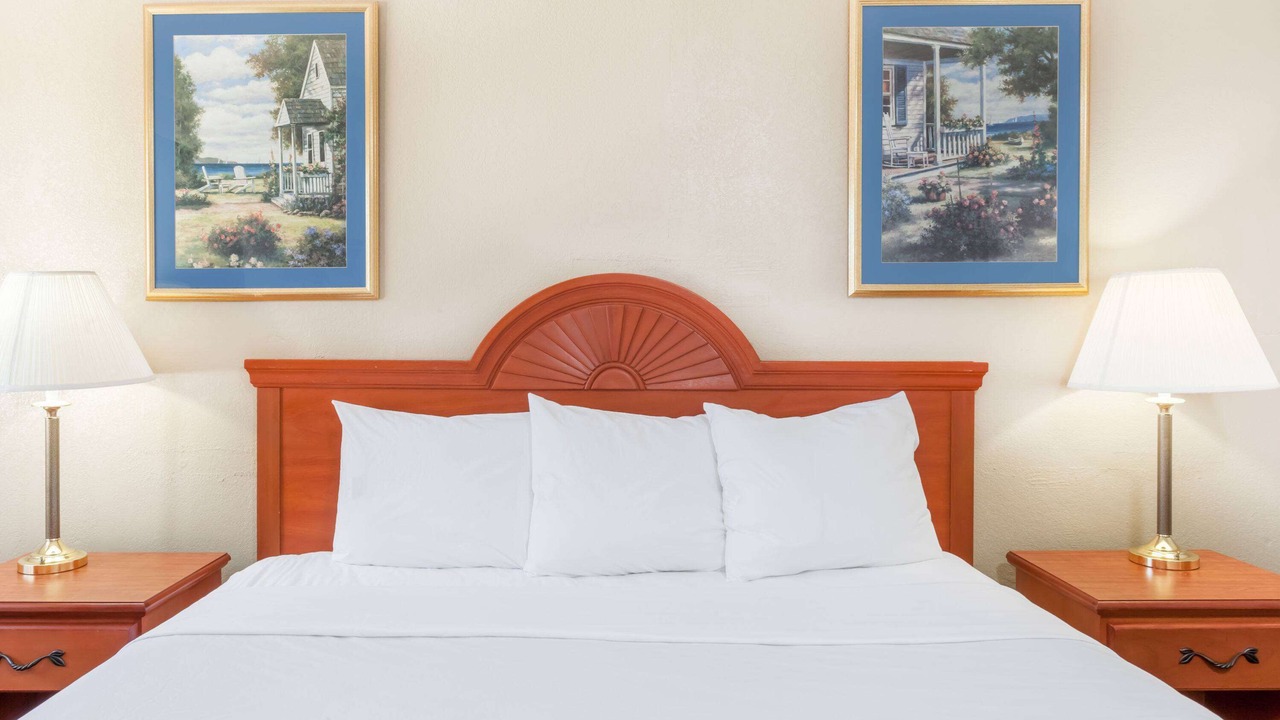 Photo of Bedroom in Montgomery