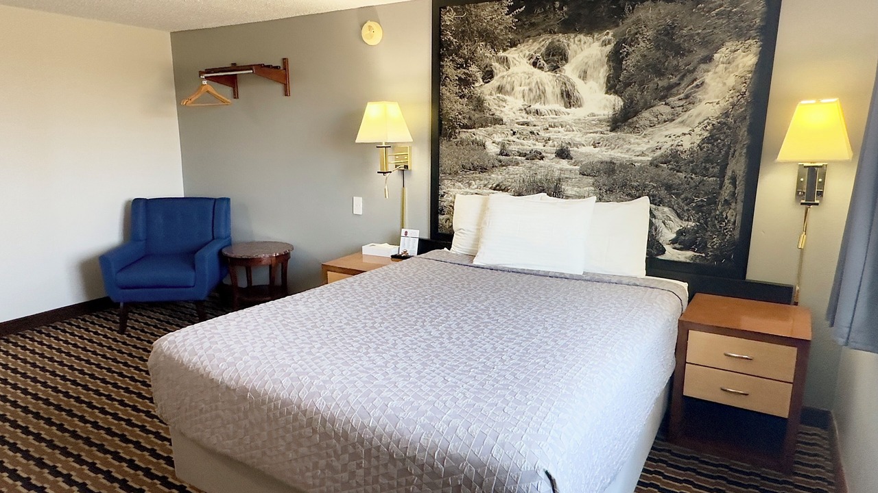 Photo of Bedroom in Yankton
