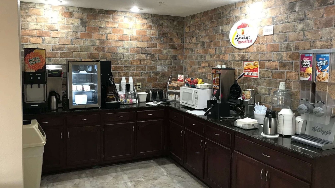 Photo of Others in Hernando