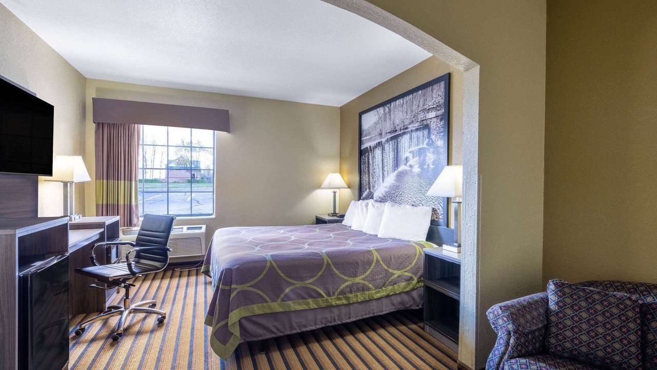 Photo of Bedroom in Nixa