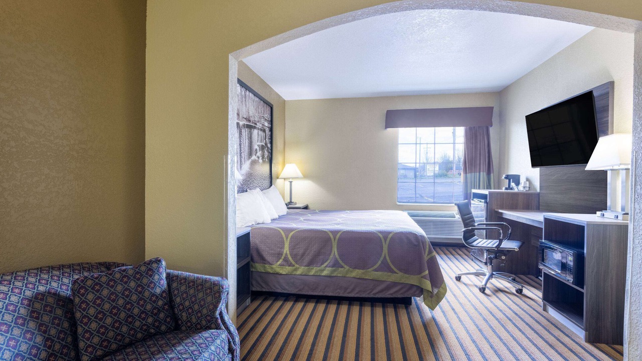 Photo of Bedroom in Nixa