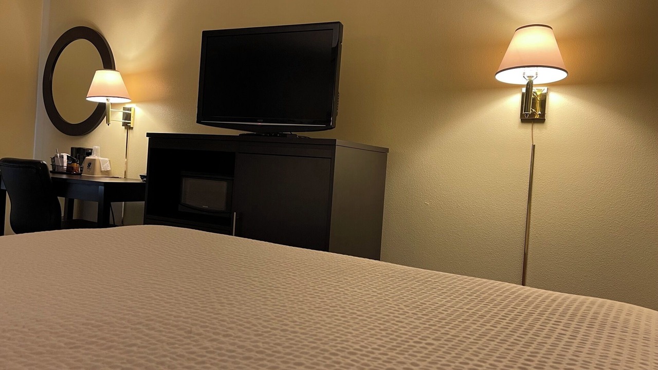 Photo of Bedroom in Colby
