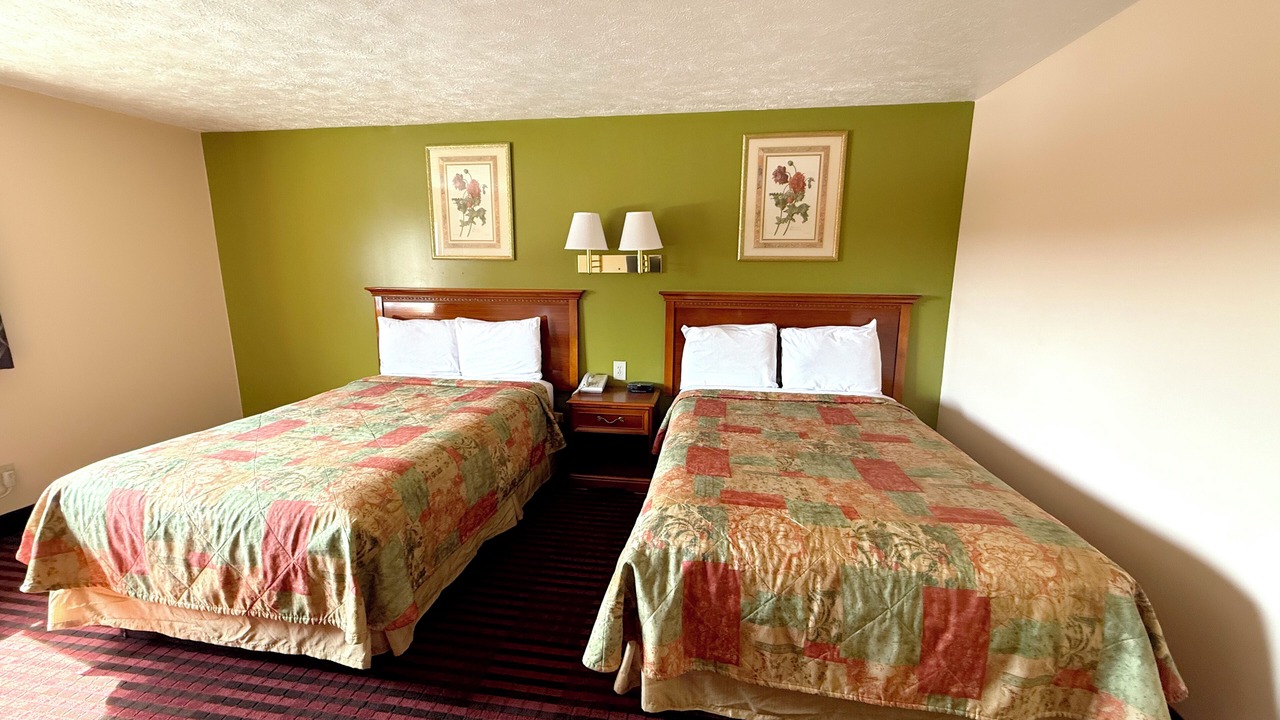 Photo of Bedroom in Cadillac