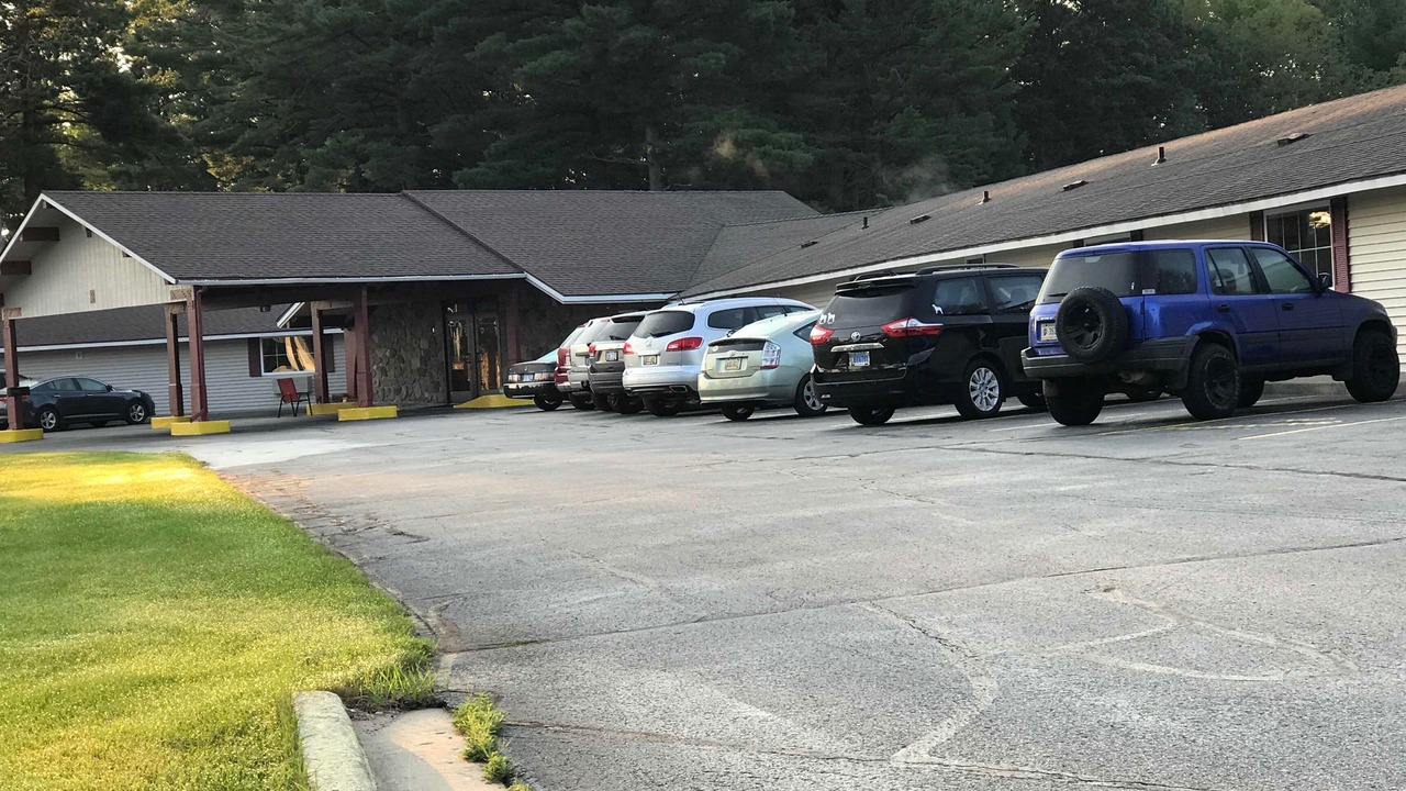 Photo of Others in Cadillac