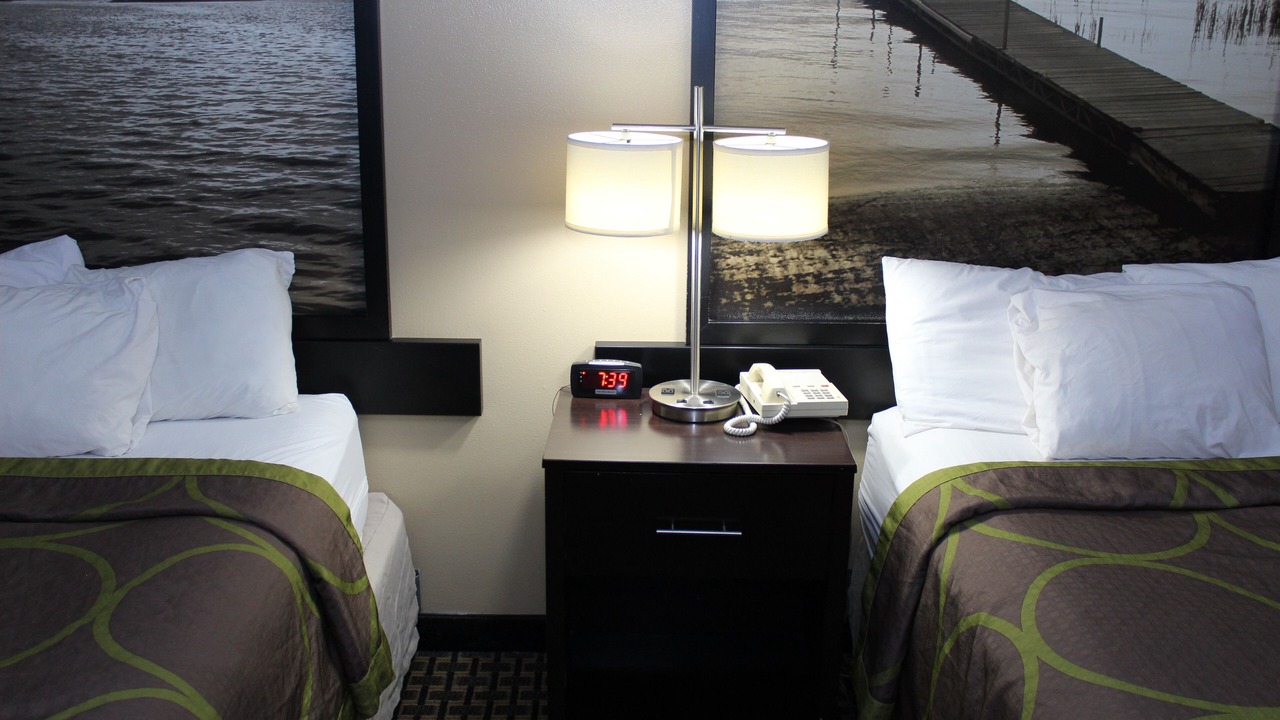 Photo of Bedroom in Clear Lake