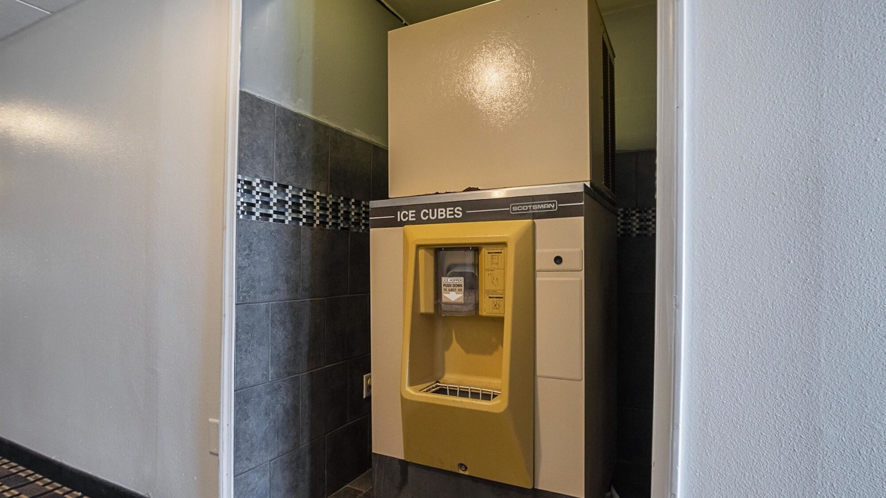 Photo of Others in Marshalltown