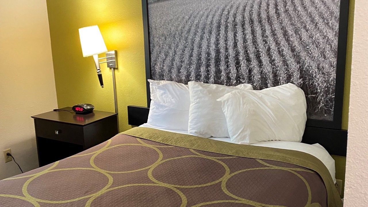 Photo of Bedroom in Independence