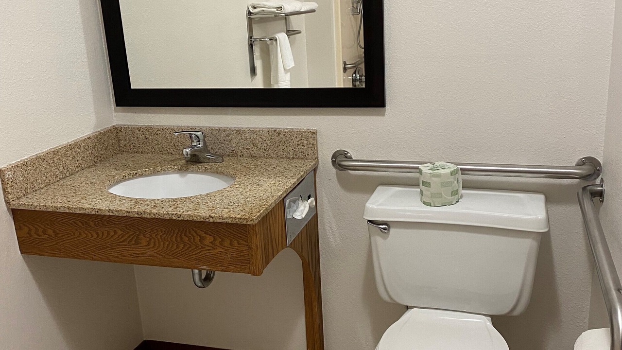 Photo of Bathroom in Independence