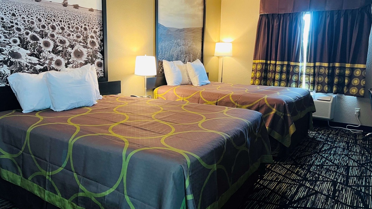 Photo of Bedroom in Pratt
