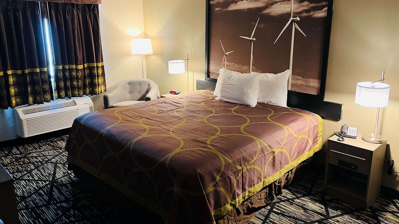 Photo of Bedroom in Pratt