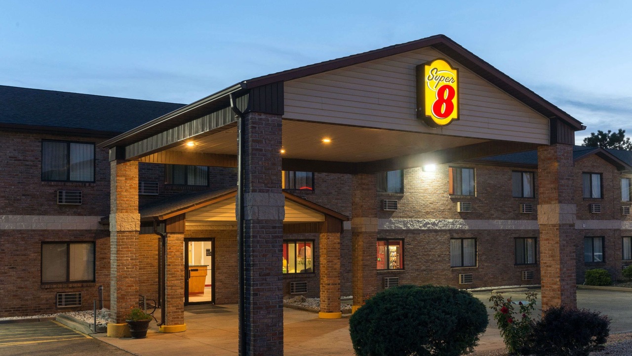 Photo of Buildings in Farmington