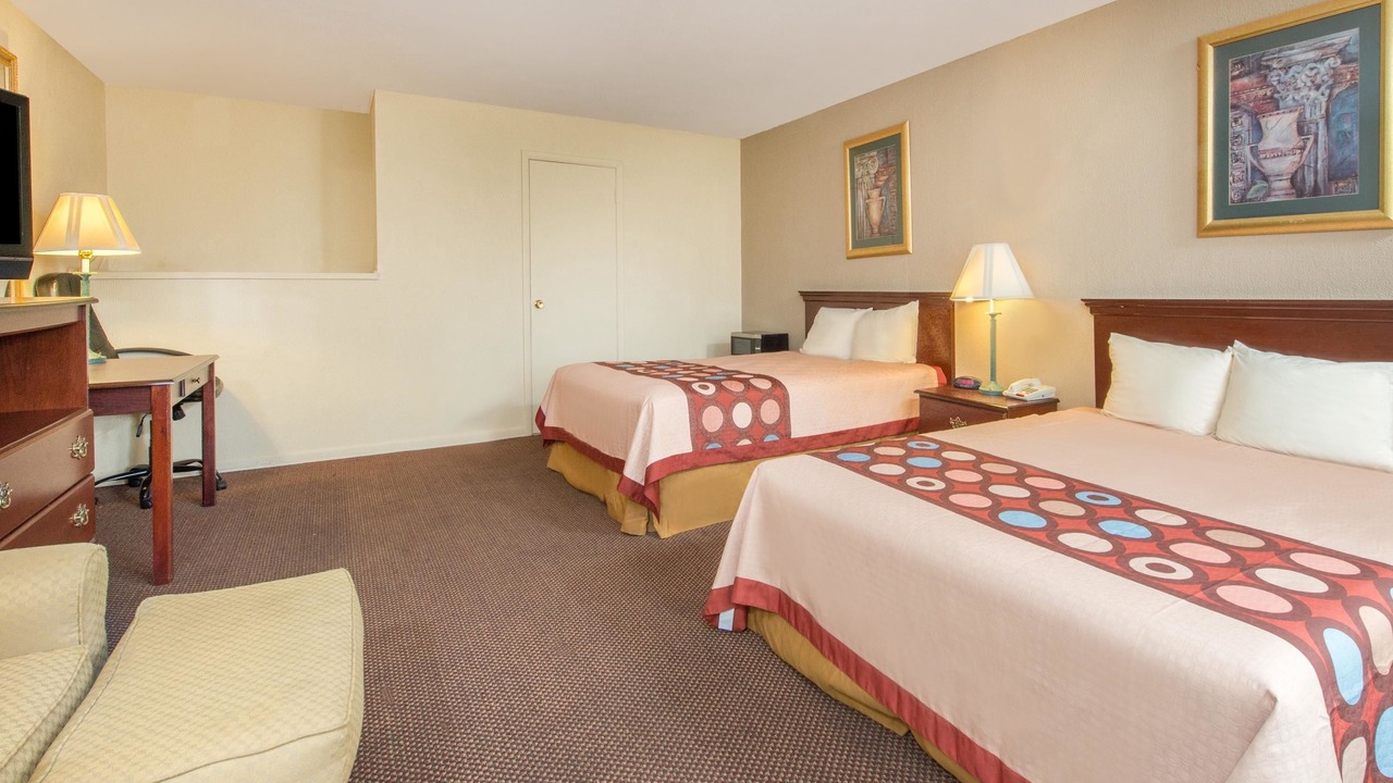 Photo of Bedroom in Centerville