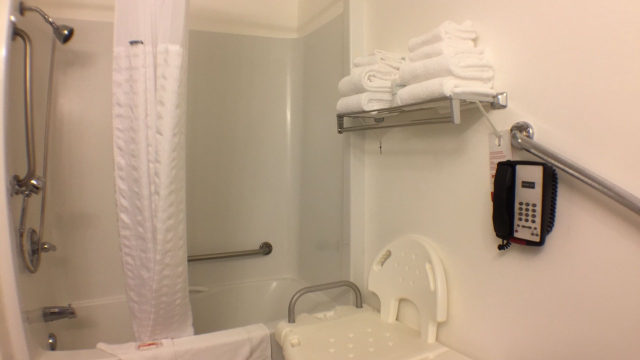 Photo of Bathroom in Kenora