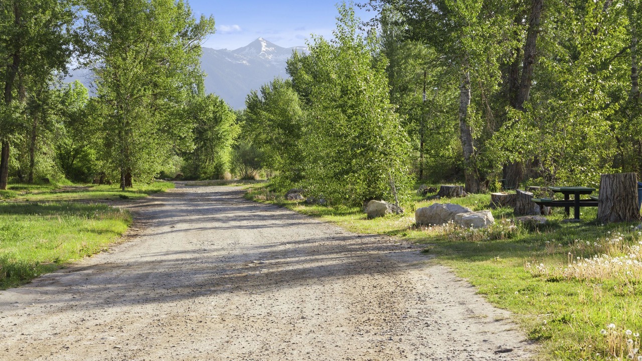 Photo of Outdoor in Salmon