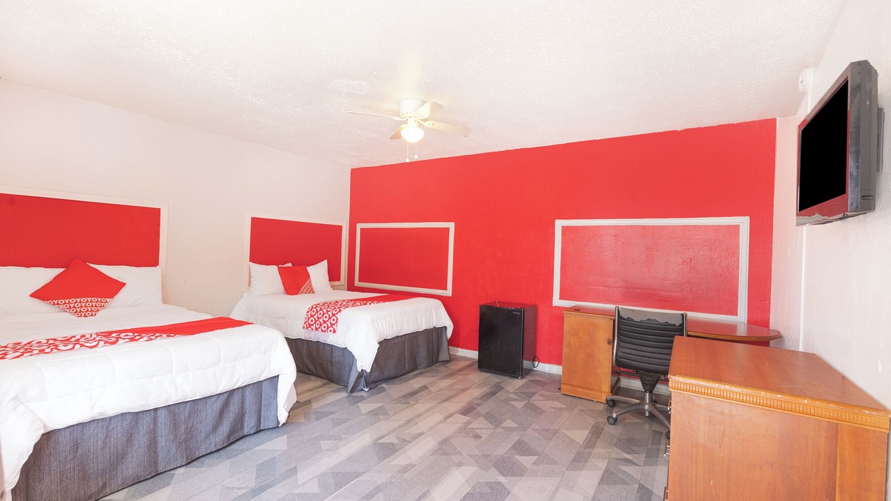 Photo of Bedroom in South Main