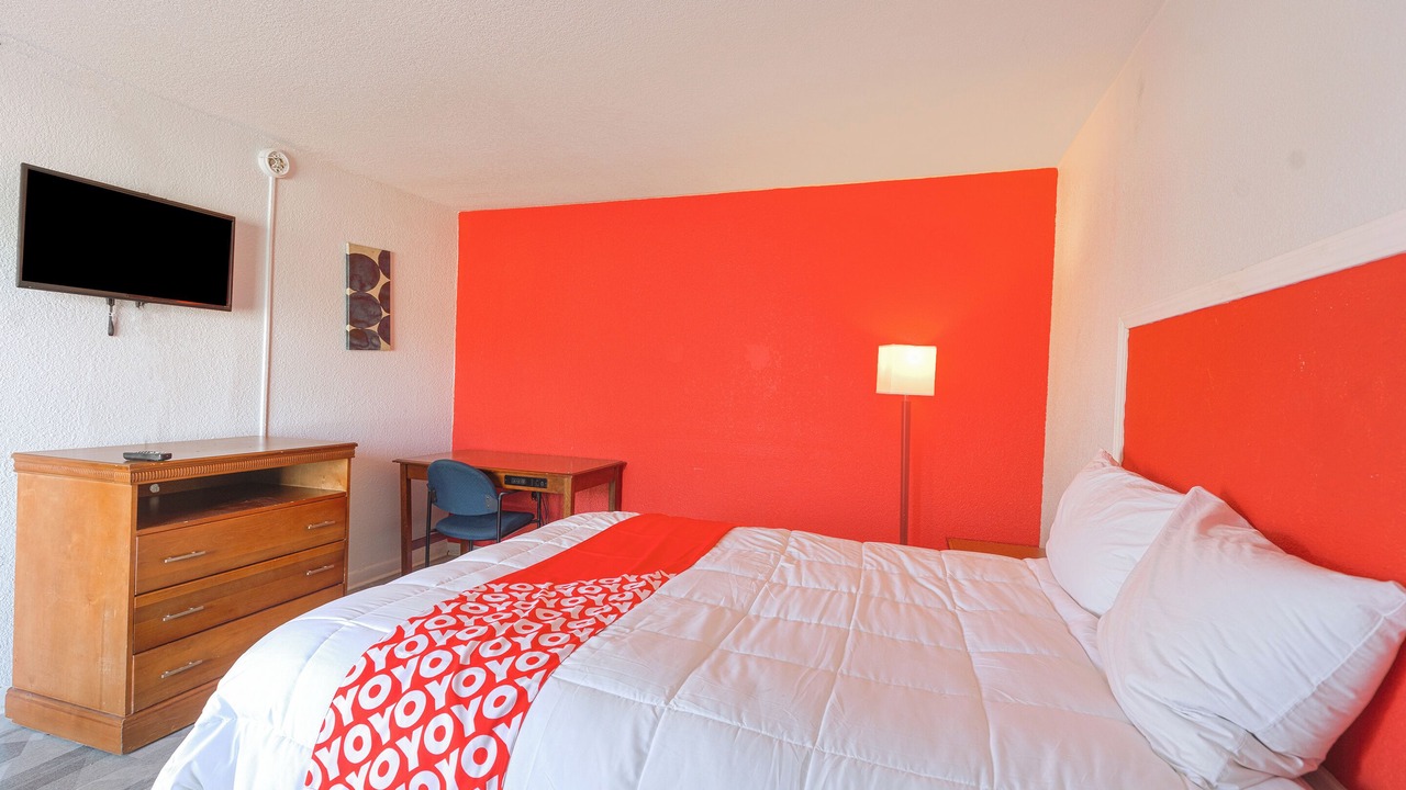 Photo of Bedroom in South Main