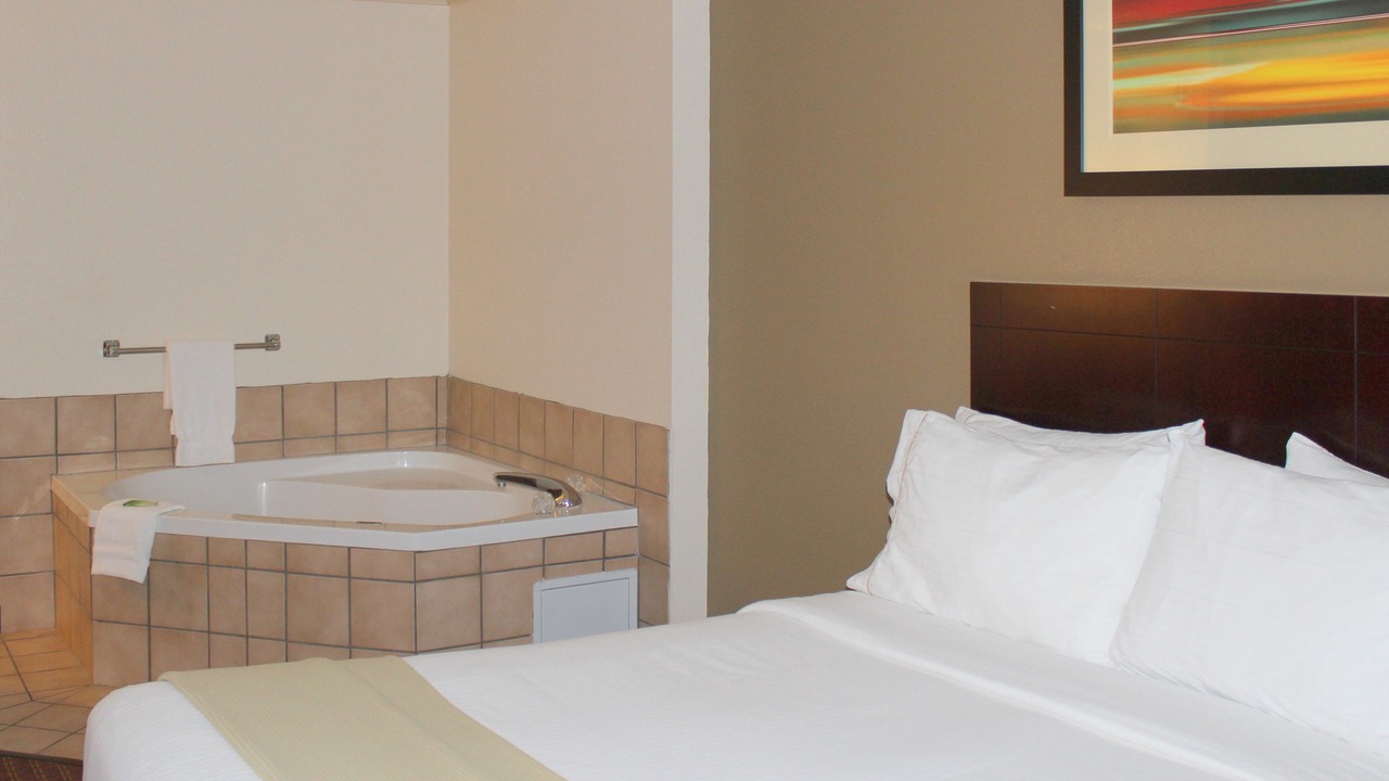 Photo of Bedroom in Plainview