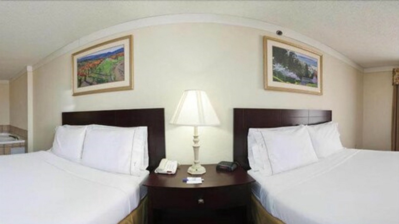 Photo of Bedroom in Plainview