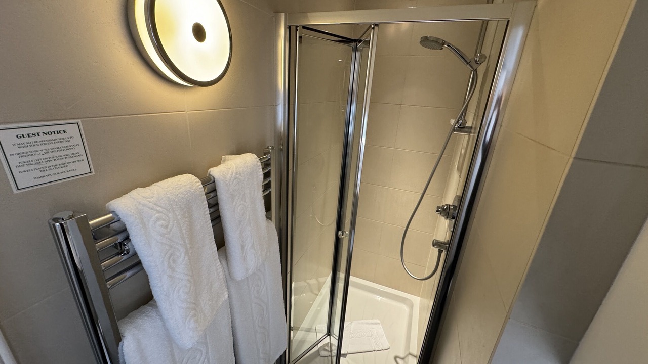 Photo of Bathroom in Warwick