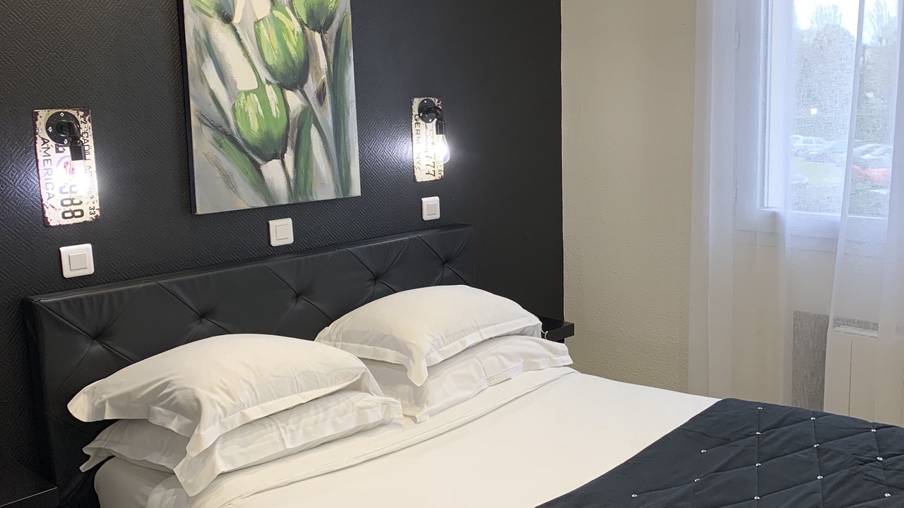 Photo of Bedroom in Saint-Marcel