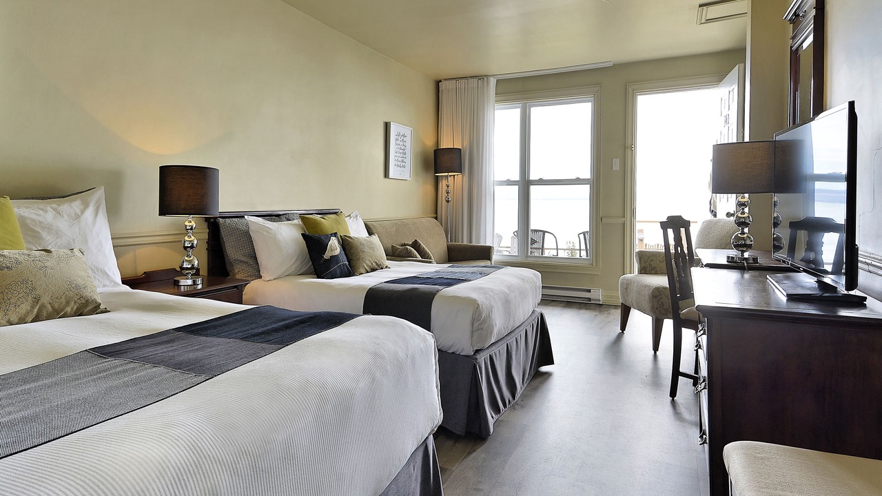 Photo of Bedroom in Isle aux Coudres