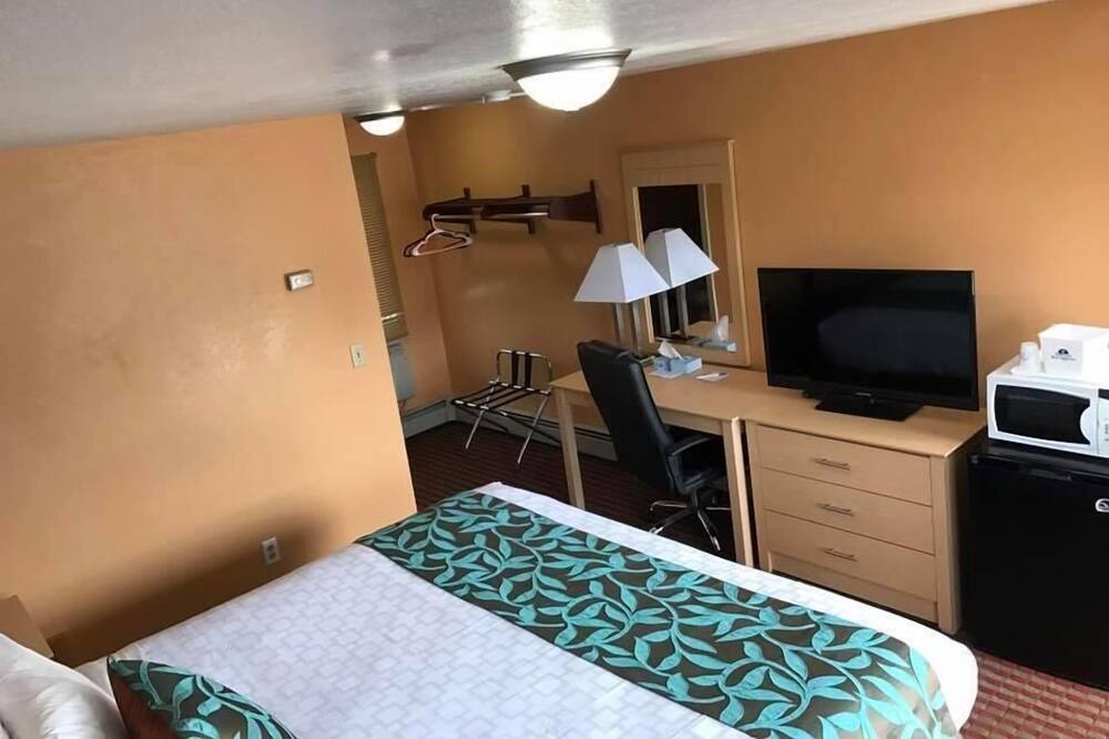 Photo of Others in Brooklyn