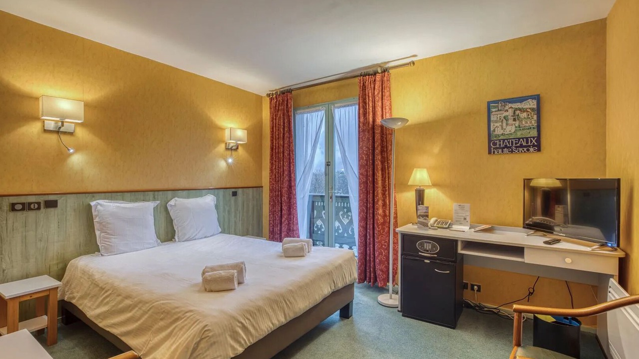 Photo of Bedroom in Saint-Ferreol