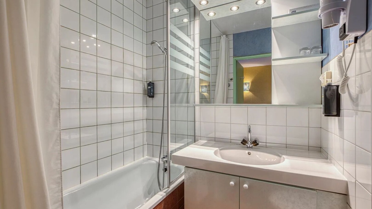Photo of Bathroom in Saint-Ferreol