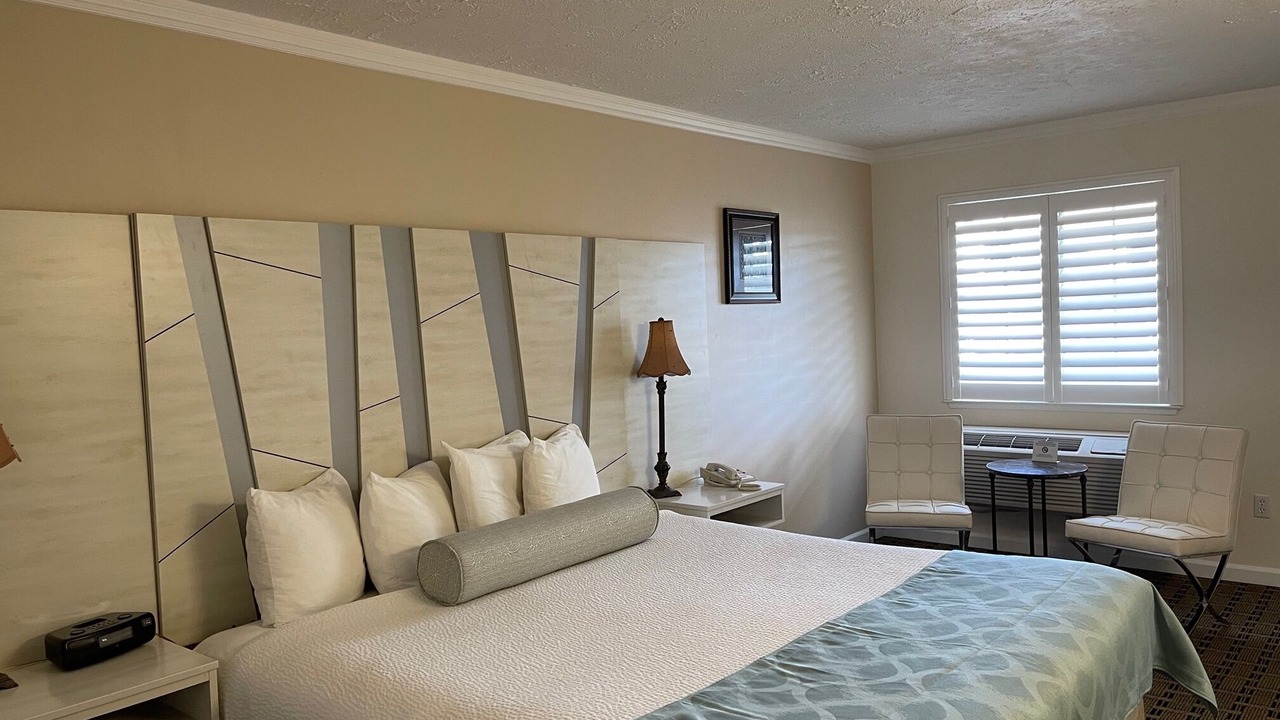 Photo of Bedroom in Willits