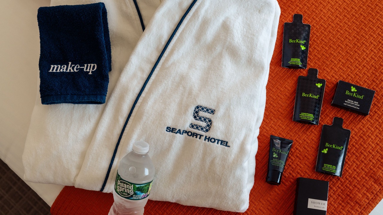 Photo of Bedroom in Seaport District