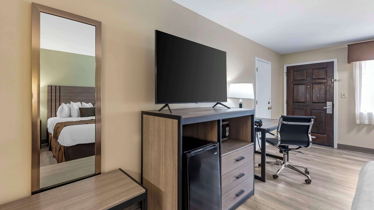 Photo of Bedroom in Brenham