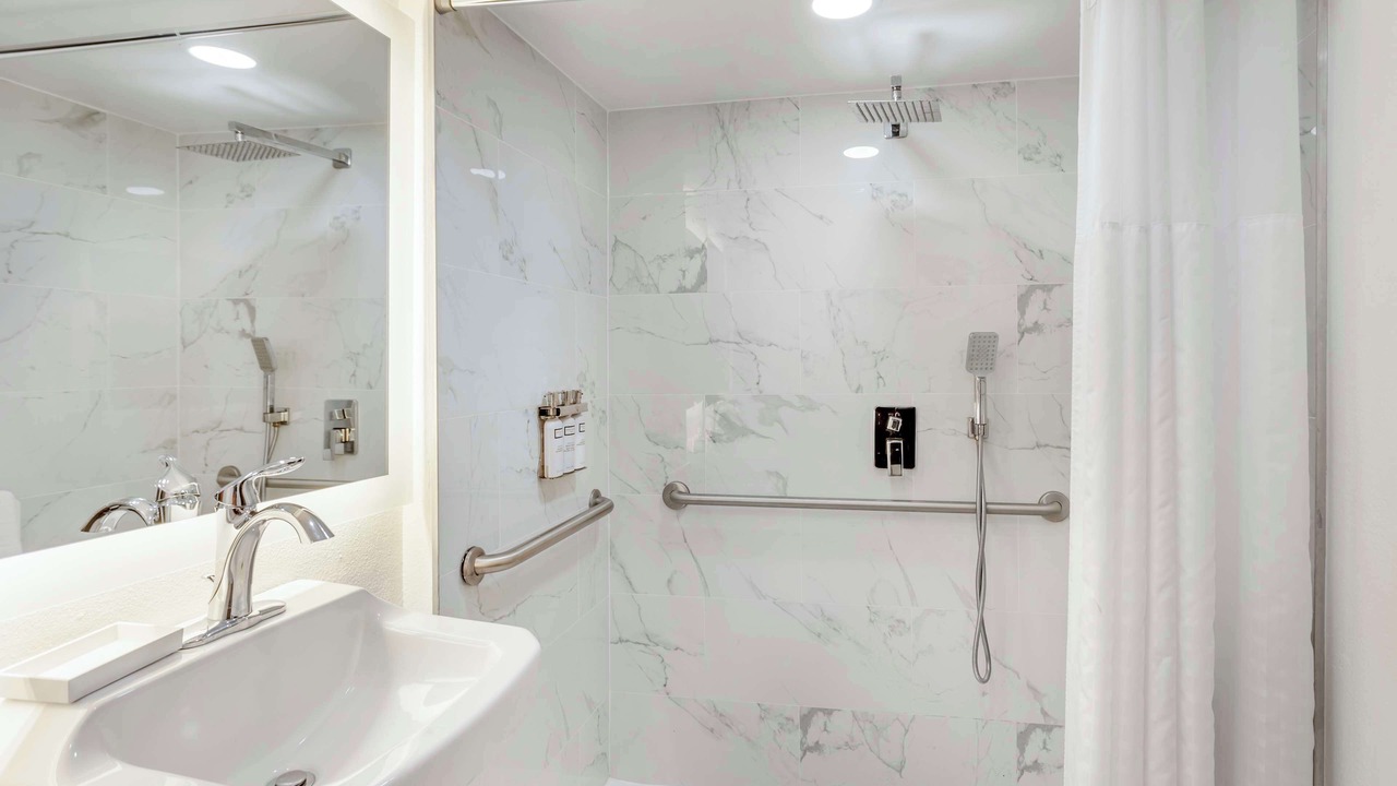 Photo of Bathroom in Horsham