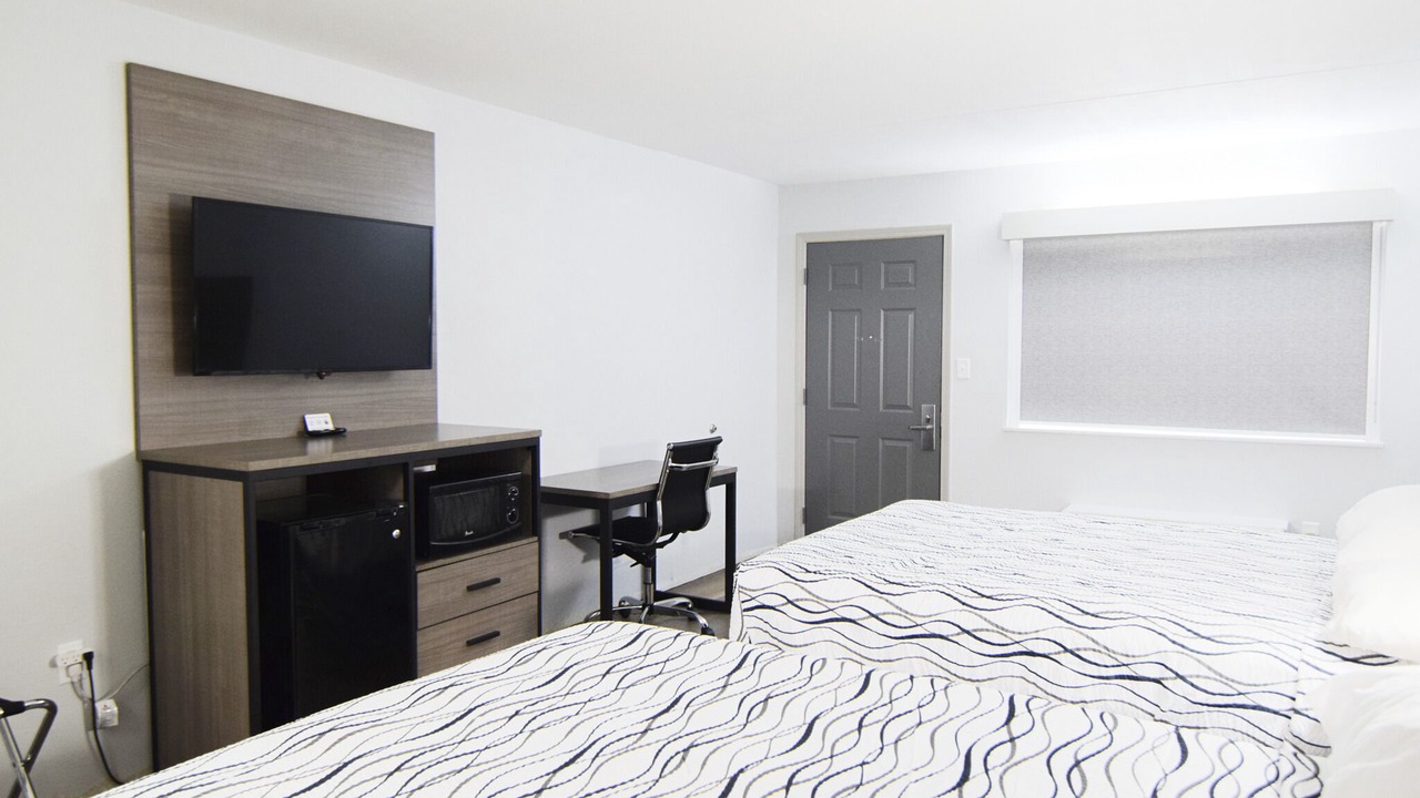 Photo of Bedroom in Roland