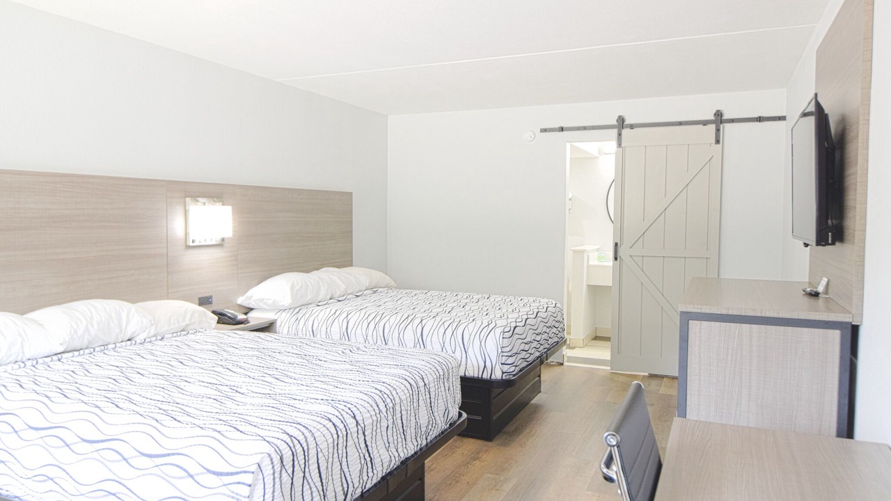 Photo of Bedroom in Roland