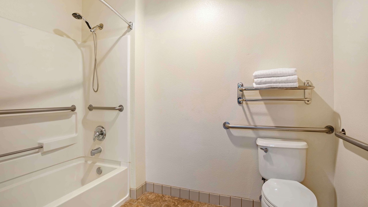 Photo of Bathroom in Clovis