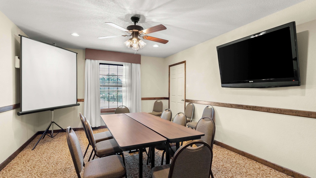 Photo of Others in George West