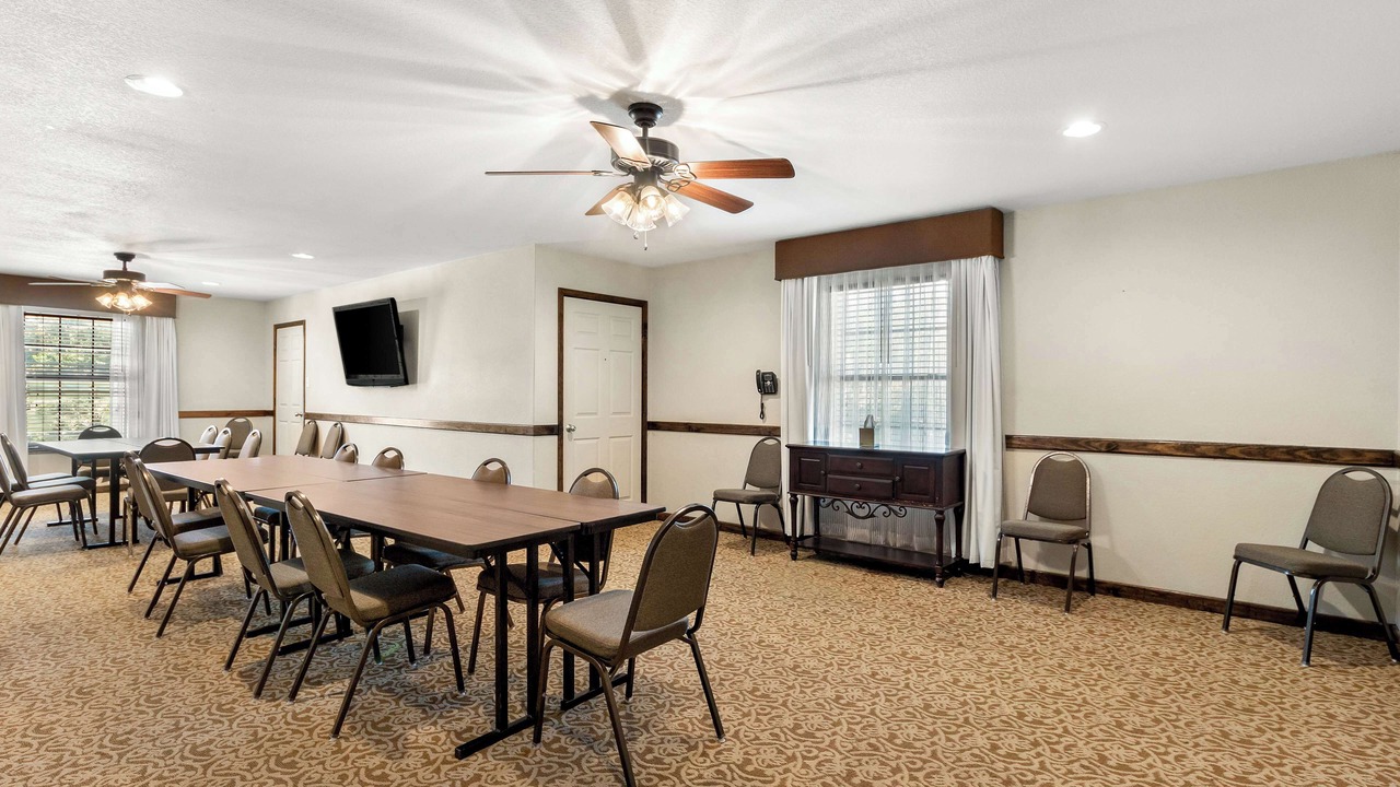 Photo of Others in George West