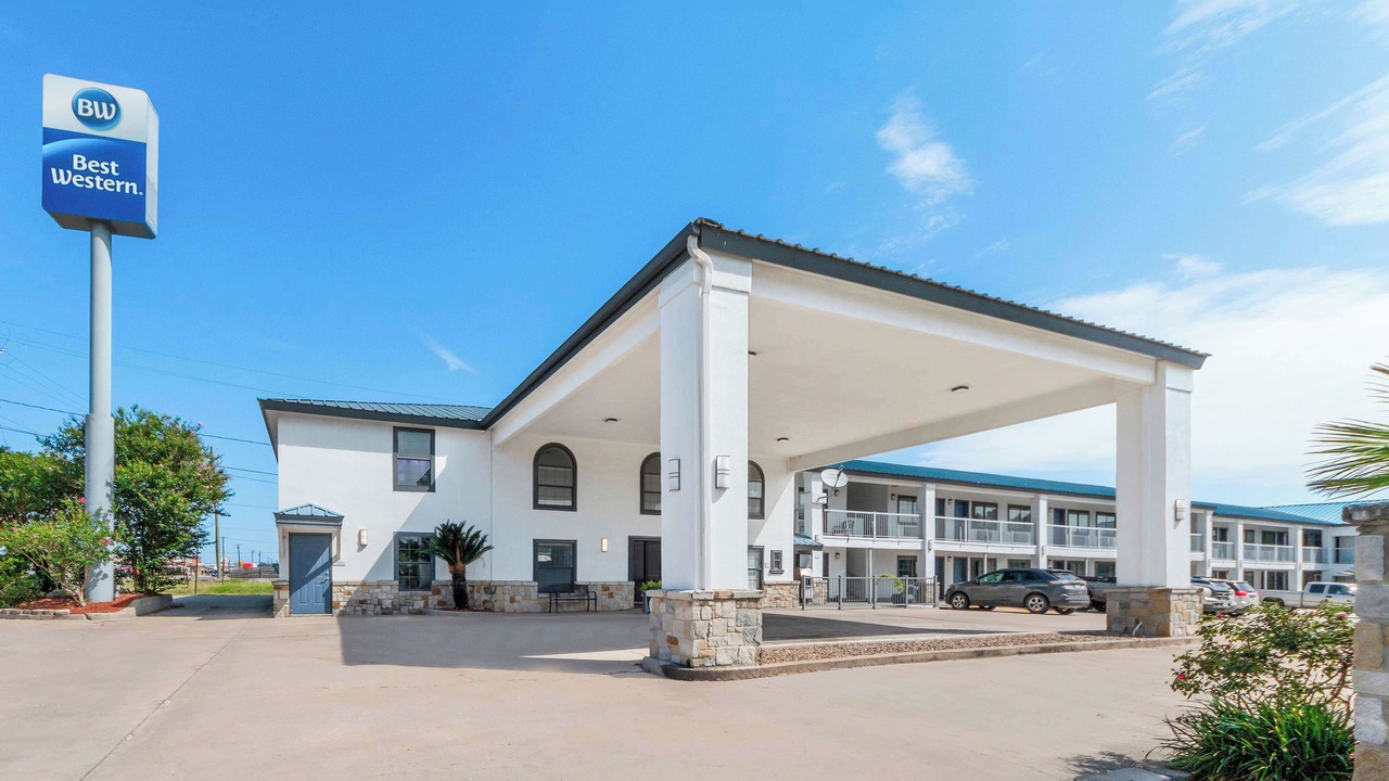 Photo of Outdoor in George West