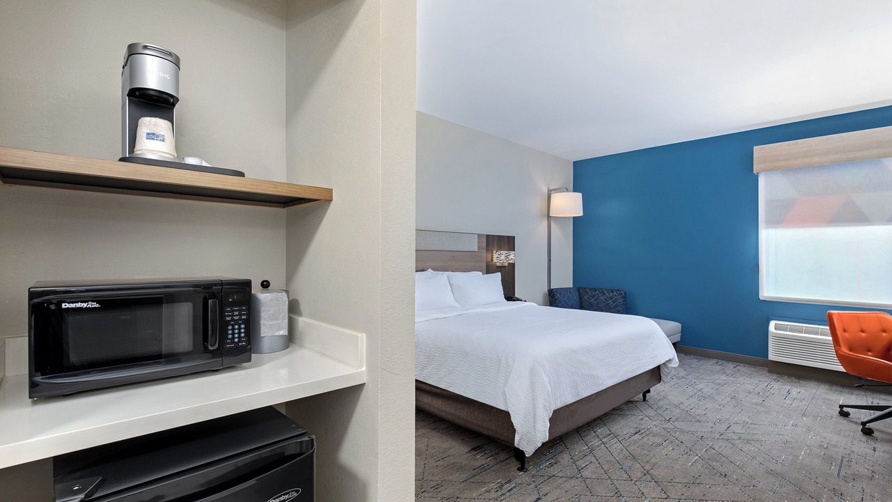 Photo of Bedroom in Hurricane Mills
