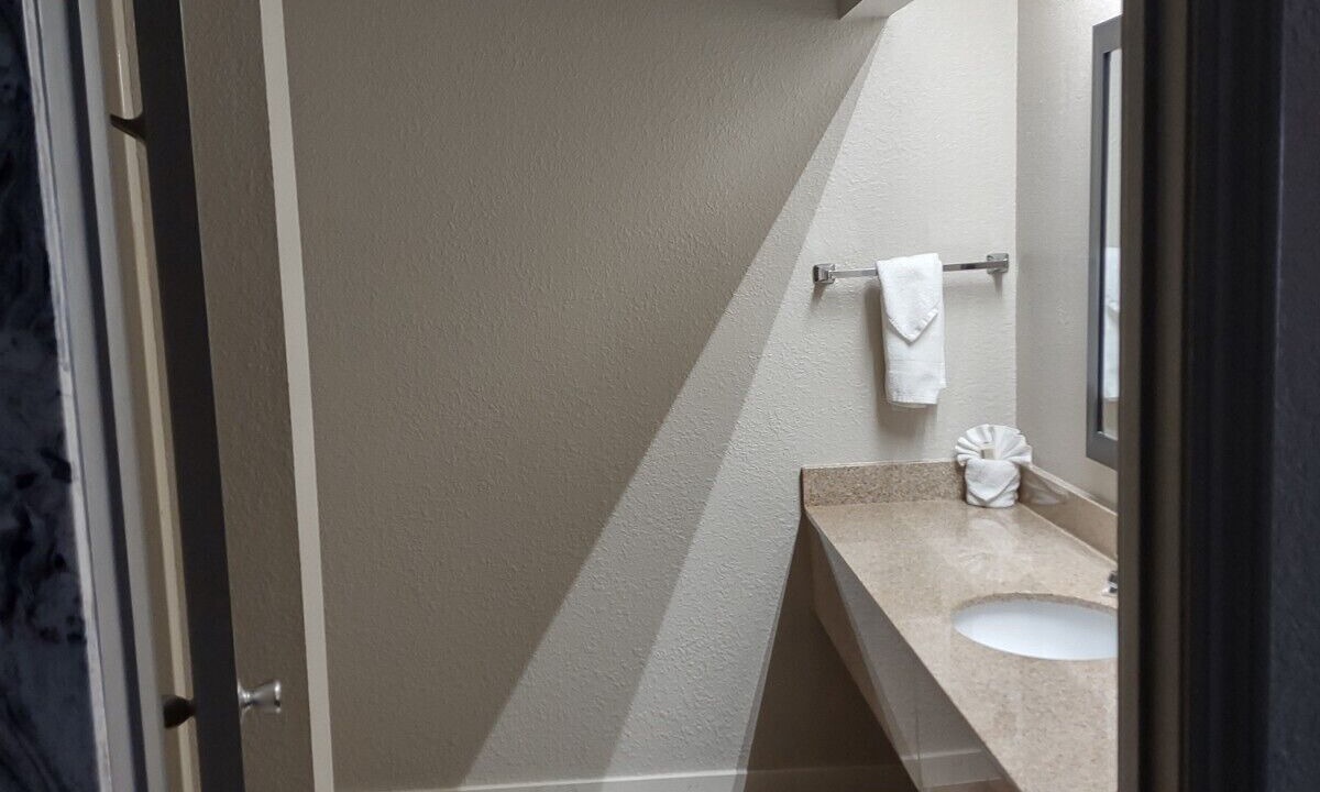 Photo of Bathroom in Lonoke
