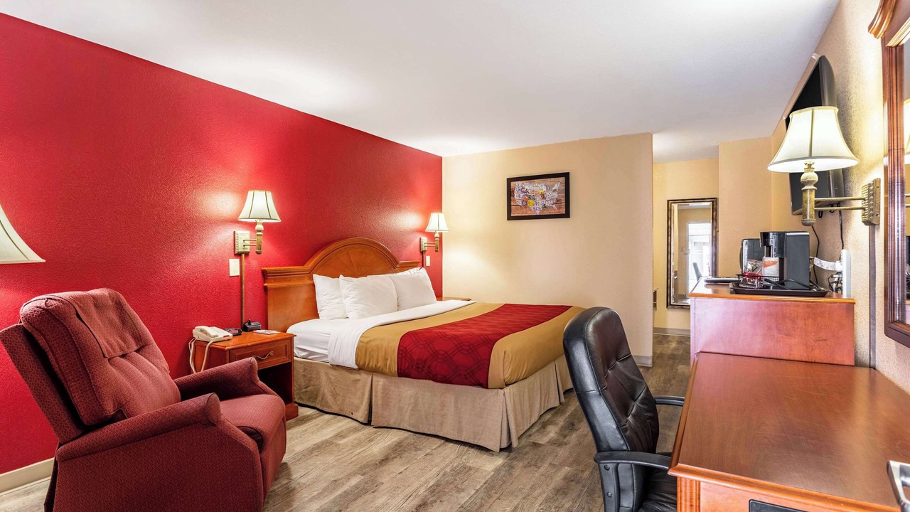 Photo of Bedroom in Santa Rosa
