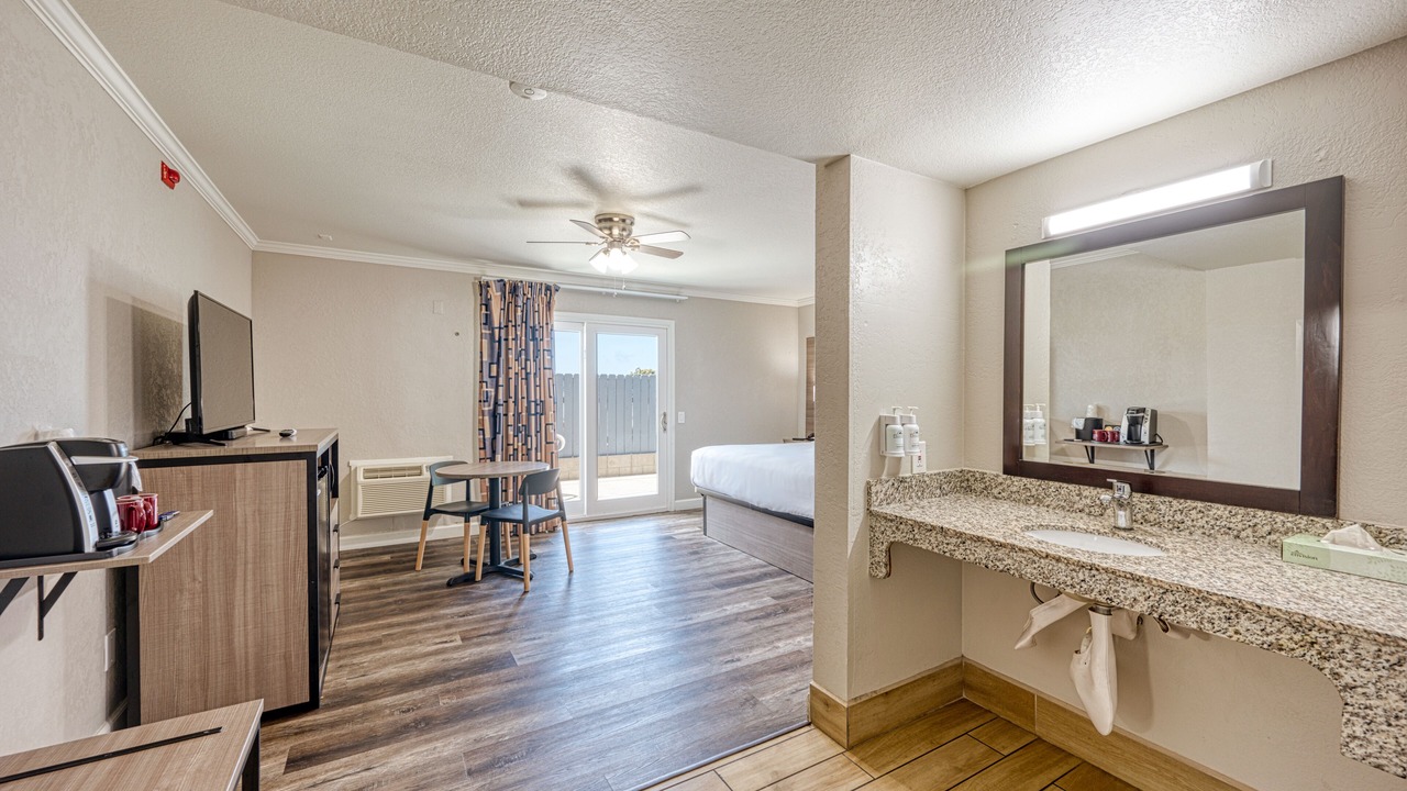 Photo of Bedroom in Morro Bay