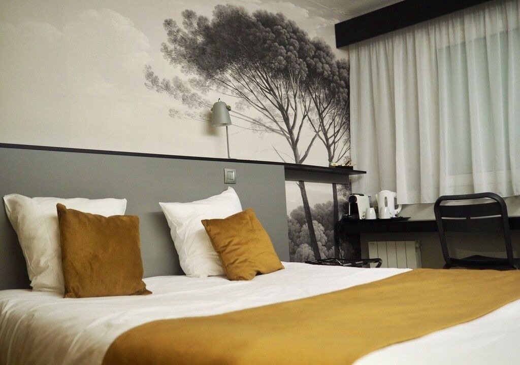 Photo of Bedroom in Oyonnax