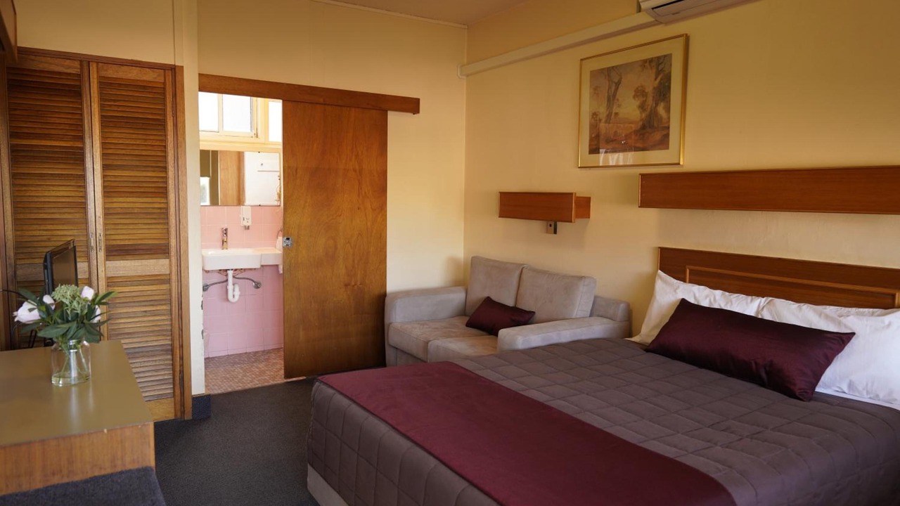 Photo of Others in Singleton