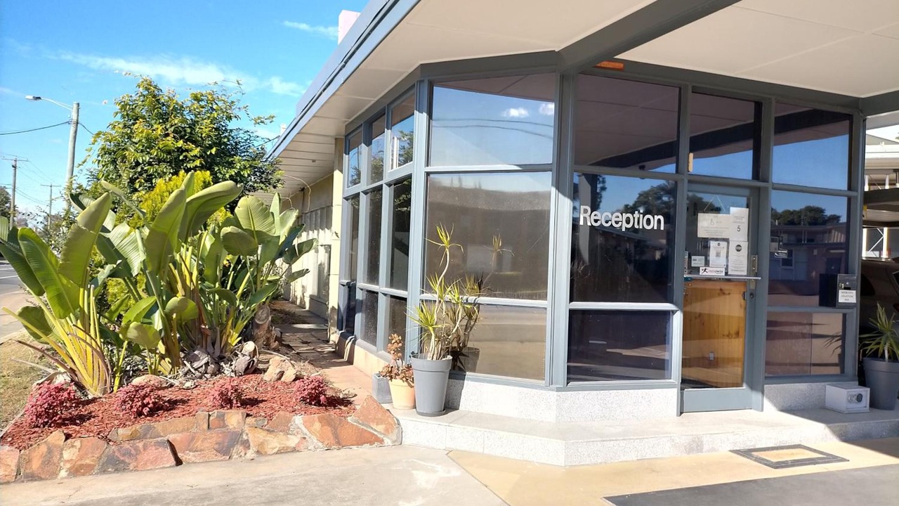 Photo of Others in Singleton