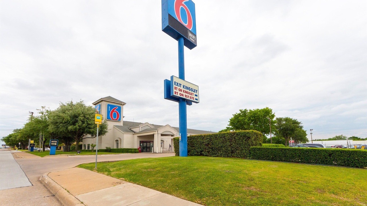 Photo of Outdoor in Lake Highlands
