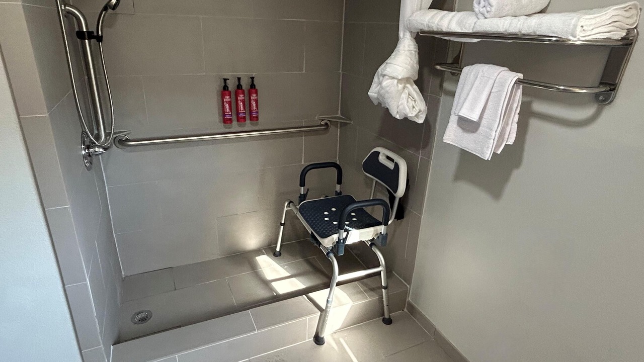 Photo of Bathroom in Rowland
