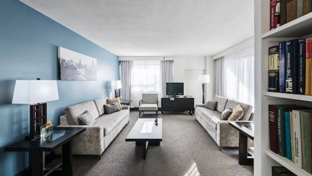 Photo of Livingroom in Golden Triangle