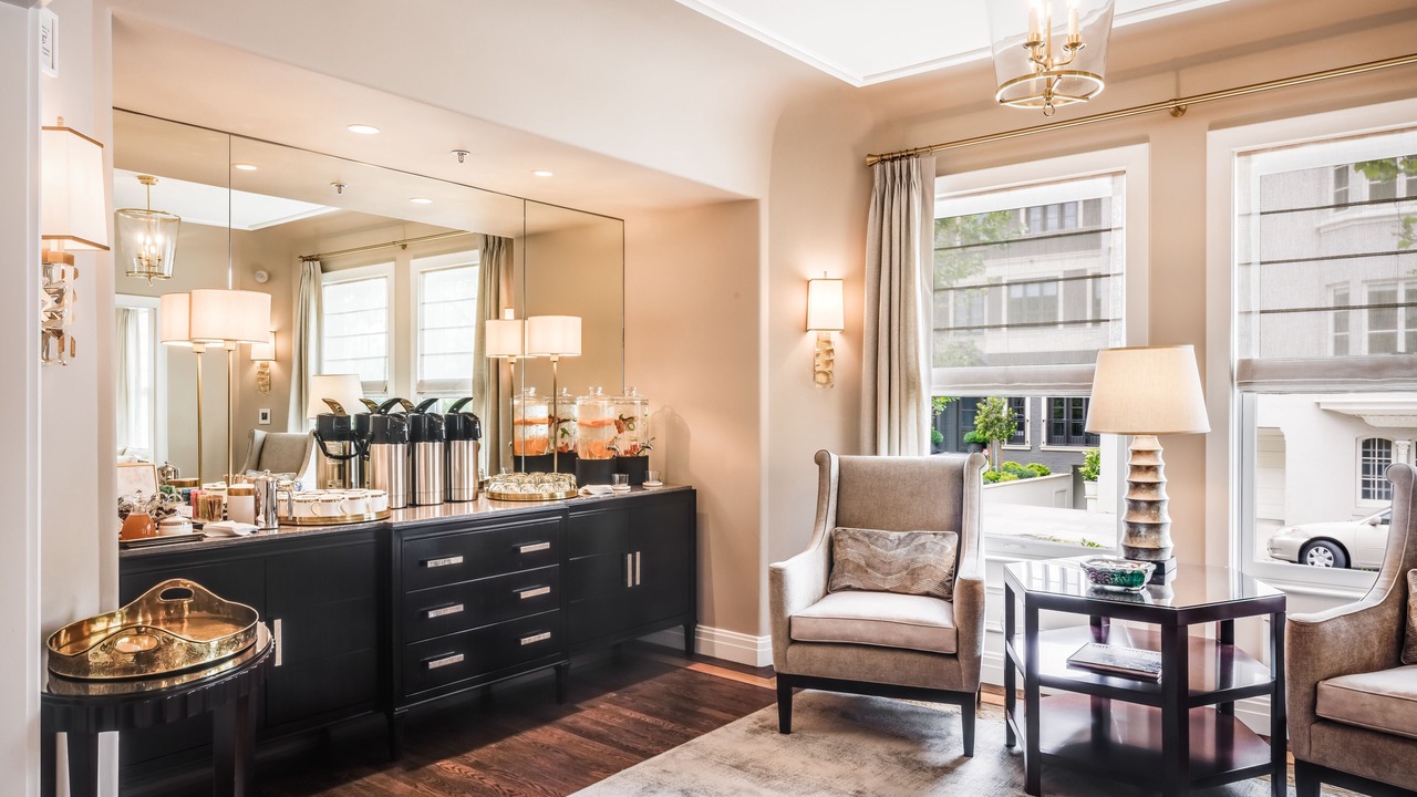 Photo of Others in Pacific Heights