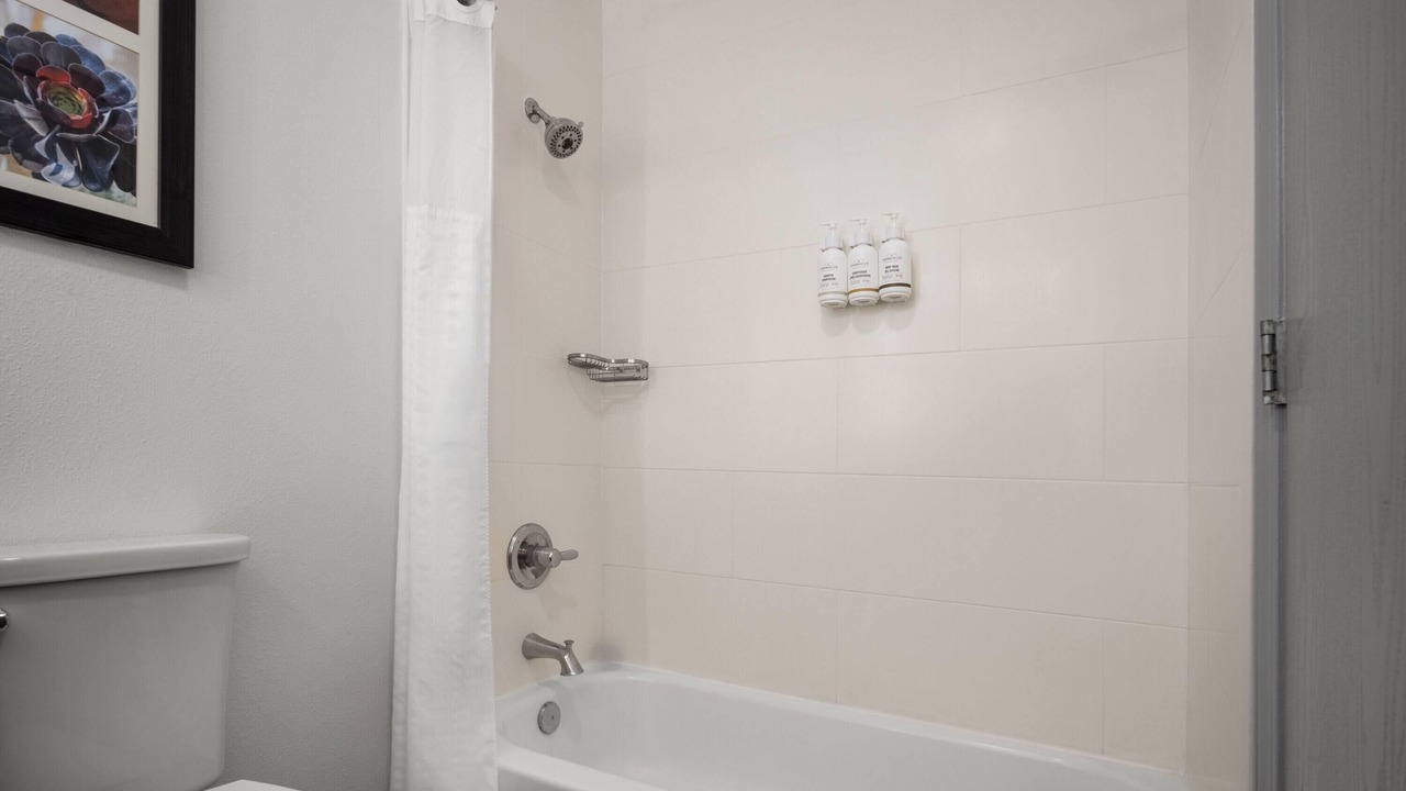 Photo of Bathroom in Los Alamos